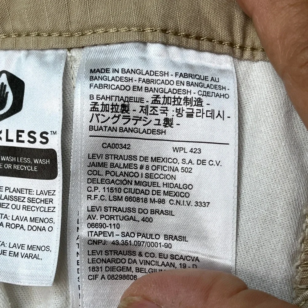 Levi's Cargo Shorts Mens 36 Khaki Tan Ripstop Flap Pocket Utility Outdoor EUC